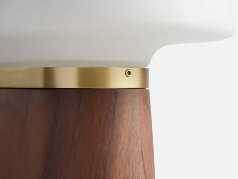 Woud Nova table lamp, walnut - opal glass