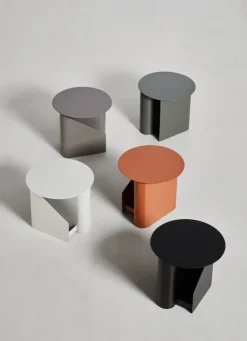 Woud Sentrum side table, burned orange