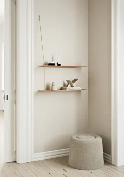 Woud Stedge shelf, 80 cm, white lacquered oak - brass