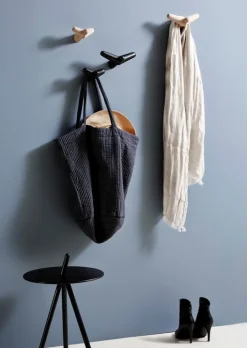 Woud Tail Wing hook, small, oak