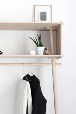 Woud Töjbox coat rack, large, oak