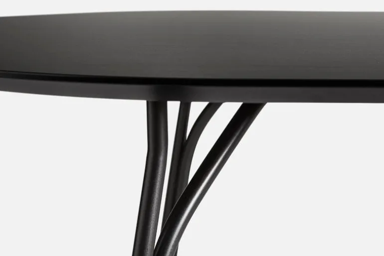 Woud Tree dining table, round 90 cm, black